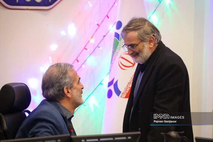 جلسه علنی شورای شهر اصفهان