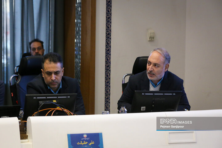 جلسه علنی شورای شهر اصفهان