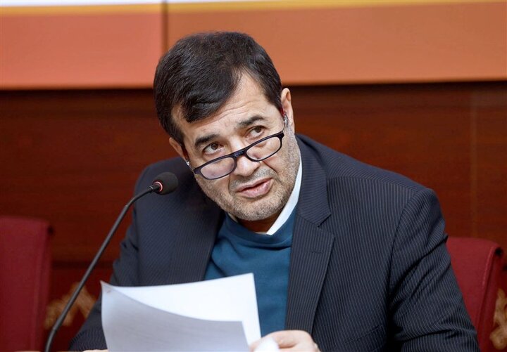 تعدادی از شهدایی که تقدیم شد، از ورزشکاران عزیز ما هستند