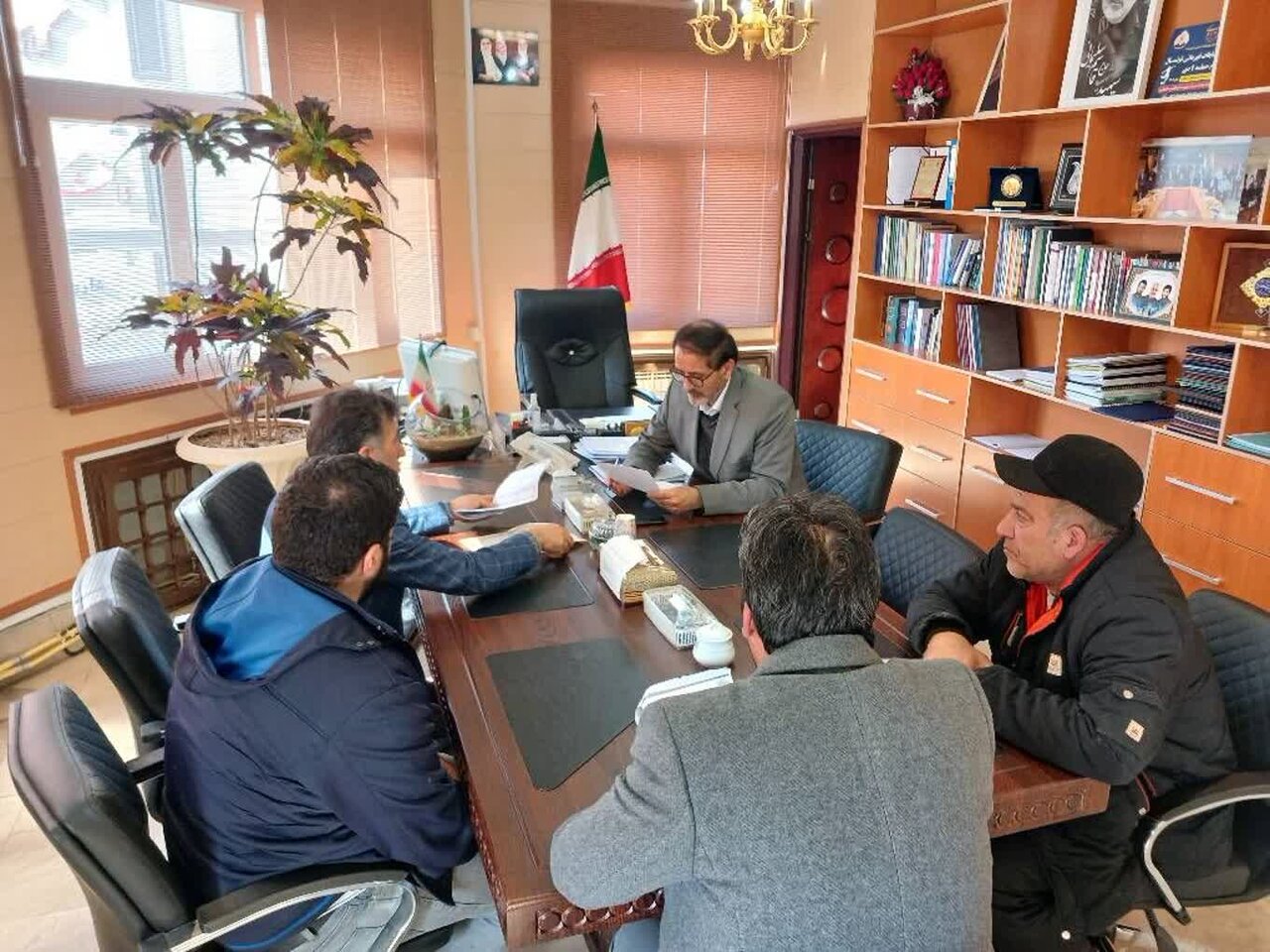 از ملاقات چهرهبهچهره تا سامانه ۱۳۷؛ مسیرهای ارتباط شهروندان با شهرداری اردبیل