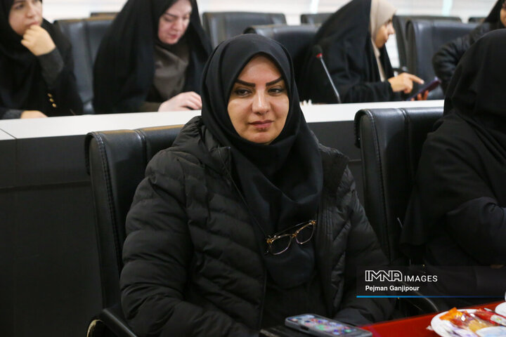 نشست فصلی اداره کل ارتباطات و امور بین‌الملل شهرداری اصفهان