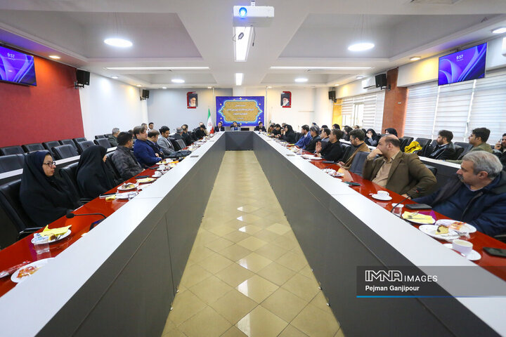نشست فصلی اداره کل ارتباطات و امور بین‌الملل شهرداری اصفهان