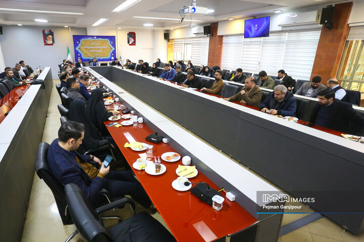نشست فصلی اداره کل ارتباطات و امور بین‌الملل شهرداری اصفهان