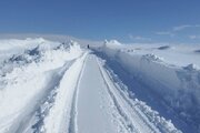 برف روبی جاده ۴۵۴ روستای خراسان شمالی توسط راهداران