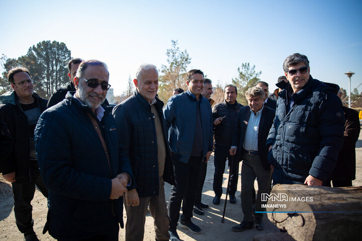 بازدید شهردار اصفهان از پروژه «باغ فدک» و «باغ تندرستی»