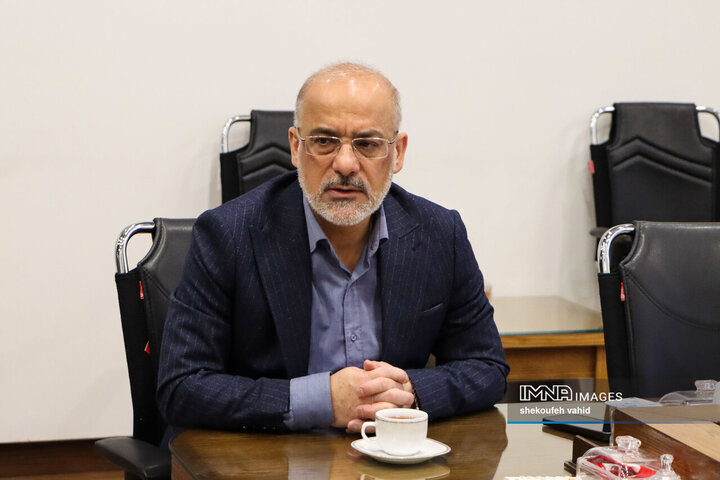 جلسه بررسی پیشرفت و رفع مشکلات اجرایی پروژه های شاخص