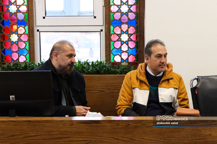 جلسه بررسی پیشرفت و رفع مشکلات اجرایی پروژه های شاخص