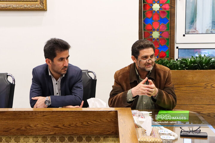 جلسه بررسی پیشرفت و رفع مشکلات اجرایی پروژه های شاخص