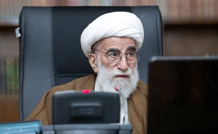 تعرض به ولایت‌فقیه، تاوانی سنگین برای آمریکا و جامعه جهانی خواهد داشت