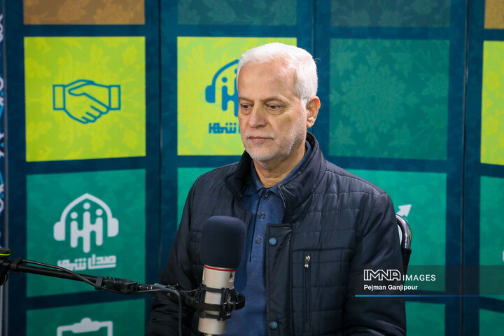 حضور شهردار اصفهان در برنامه رادیویی «بی‌واسطه با مردم»