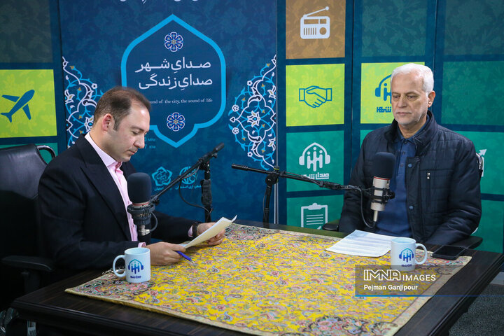 حضور شهردار اصفهان در برنامه رادیویی «بی‌واسطه با مردم»