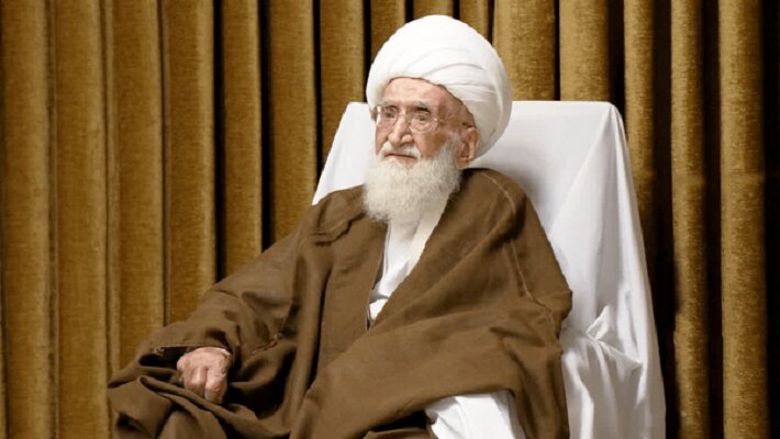 آیت‌الله نوری همدانی: هرگونه تعرض به رهبر انقلاب حکم محارب را دارد