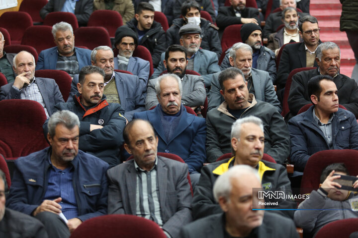 همایش فعالان فرهنگی، اجتماعی، ورزشی و مذهبی منطقه۱۵ شهرداری اصفهان