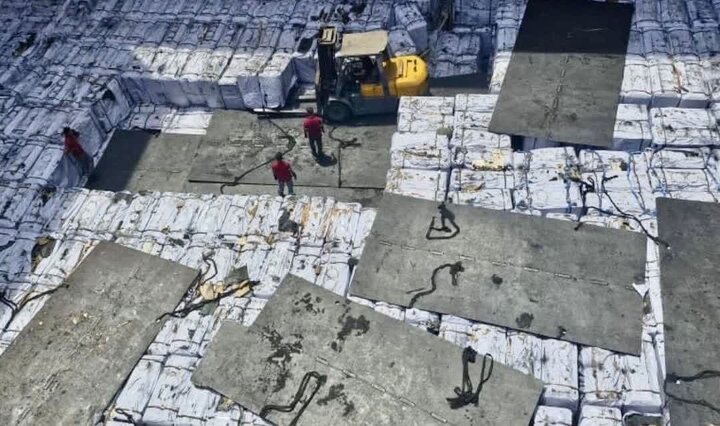 ترخیص‌ ۱۲ هزار تن پودر آلومینا با دستور قضایی از بندر امام خمینی (ره)