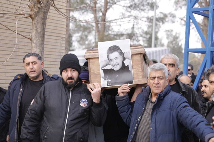 رضا رویگری خالق «ایران ایران» در قطعه هنرمندان آرام گرفت + عکس