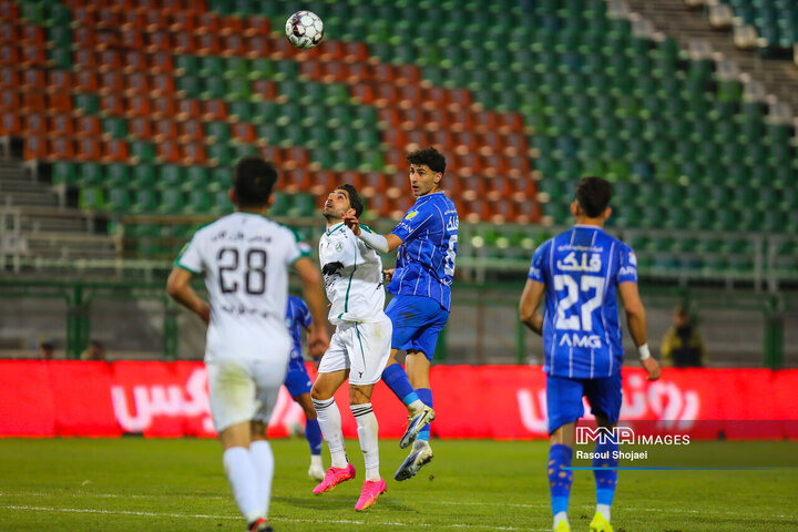 دیدار ذوب آهن استقلال