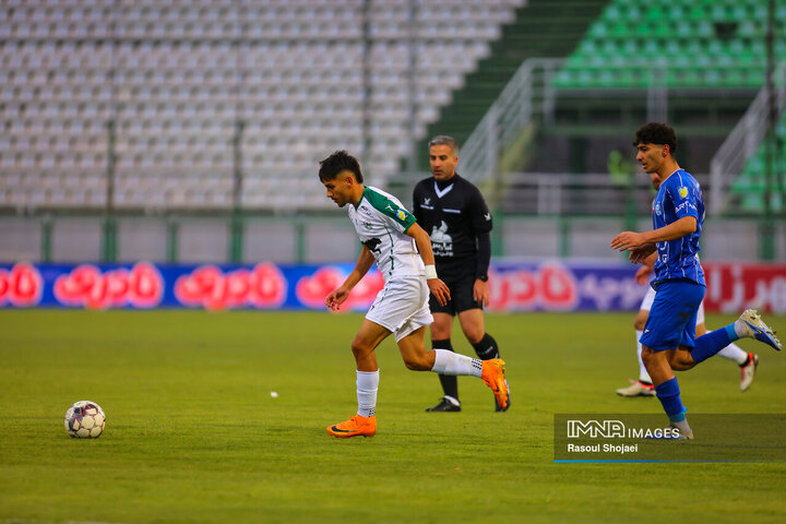 دیدار ذوب آهن استقلال