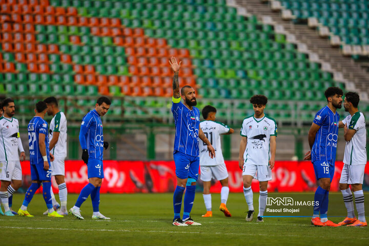 دیدار ذوب آهن استقلال