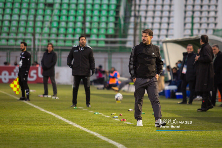 دیدار ذوب آهن استقلال