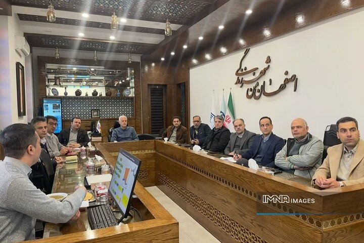 واکنش عضو شورای شهر به کسب تندیس سیمین توسط شهرداری اصفهان