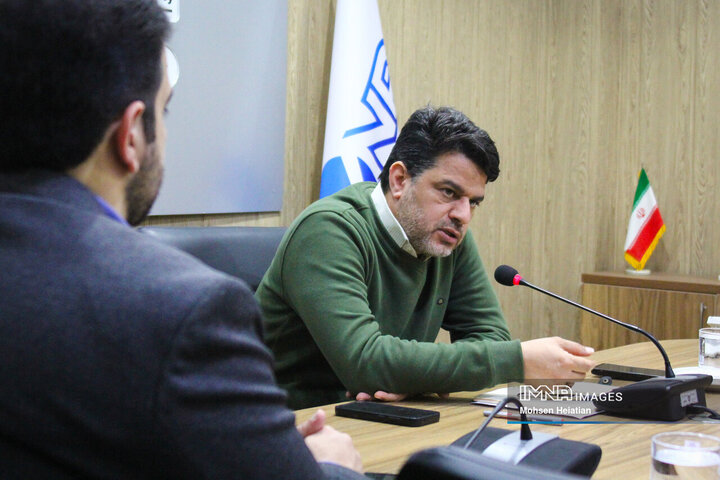 انتصاب مدیران غیربومی با توسعه متوازن استان‌ها هم‌خوانی ندارد