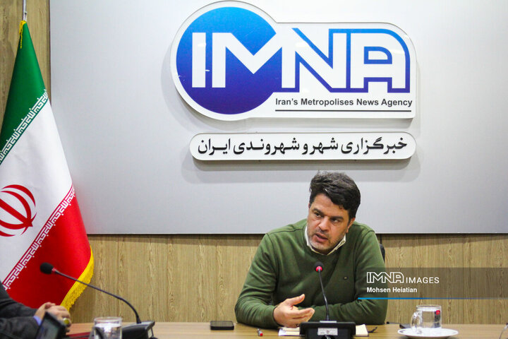 مجلس با یک دولت غیرشفاف روبه‌رو است/ حذف نقش مجلس اثرات منفی و جدی خواهد داشت