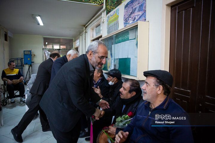 آیین تجلیل از جانبازان و ایثارگران اصفهان