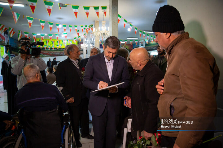 آیین تجلیل از جانبازان و ایثارگران اصفهان