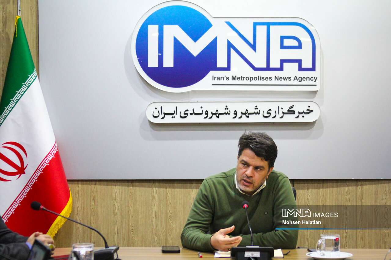 مجلس با یک دولت غیرشفاف روبه‌رو است/ حذف نقش مجلس اثرات منفی و جدی خواهد داشت