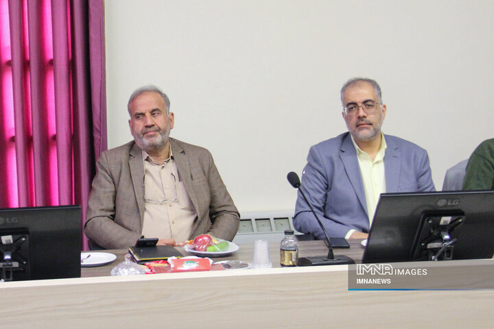 مجمع مدیران ارشد استان و منتخبین مردم در مجلس و شورای اسلامی شهر اصفهان