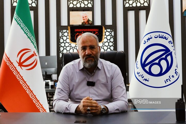 جلوگیری از افزایش غیرقانونی طبقات ۸۴۲ ساختمان در شهر اصفهان