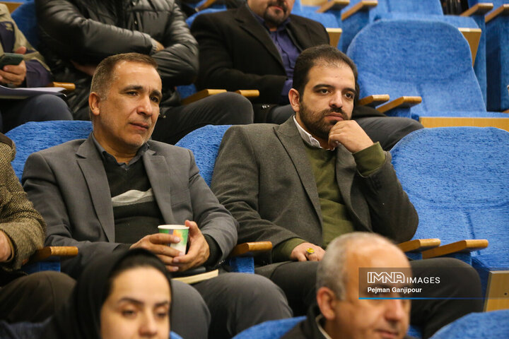 کمیته تخصصی روابط عمومی در حوزه بهداشت و سلامت استان اصفهان