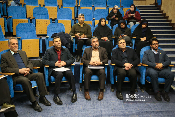 کمیته تخصصی روابط عمومی در حوزه بهداشت و سلامت استان اصفهان