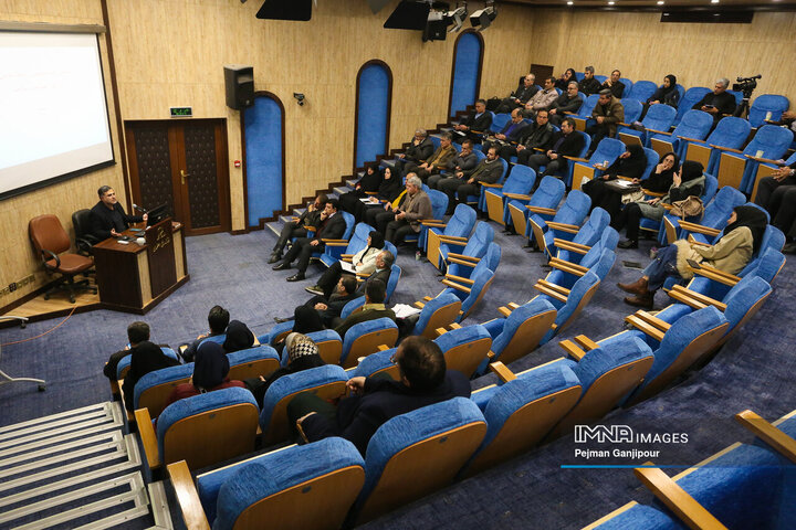 کمیته تخصصی روابط عمومی در حوزه بهداشت و سلامت استان اصفهان