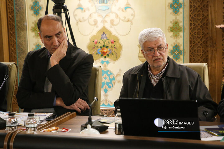 نشست شهراندیشی بررسی لایحه بودجه 1405 شهرداری اصفهان