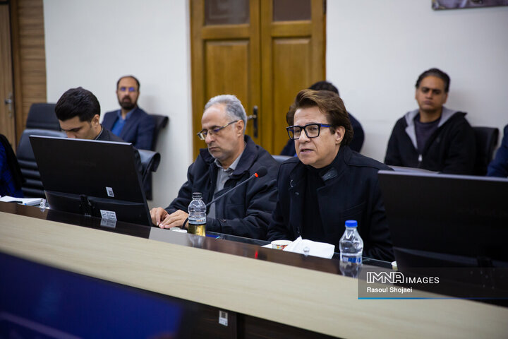 نشست مشورتی شهر اندیشان