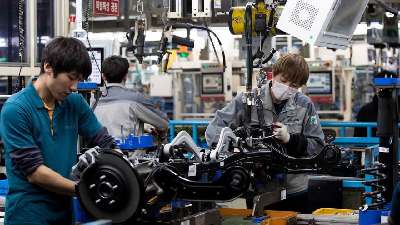 بهترین کشورها برای کار کردن در سال ۲۰۲۶+ مزایا و معایب