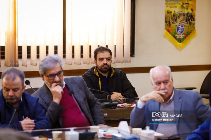 نشست هم‌‌اندیشی اصحاب رسانه اصفهان با مدیرکل ارتباطات و امور بین‌الملل شهرداری