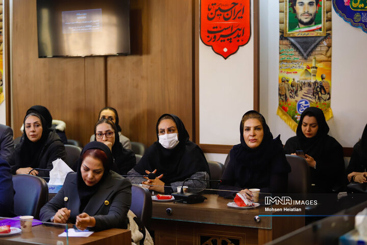 نشست هم‌‌اندیشی اصحاب رسانه اصفهان با مدیرکل ارتباطات و امور بین‌الملل شهرداری