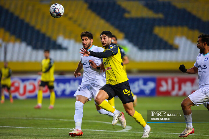 دیدار سپاهان گلگهر سیرجان