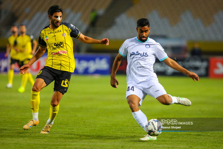 دیدار سپاهان گلگهر سیرجان