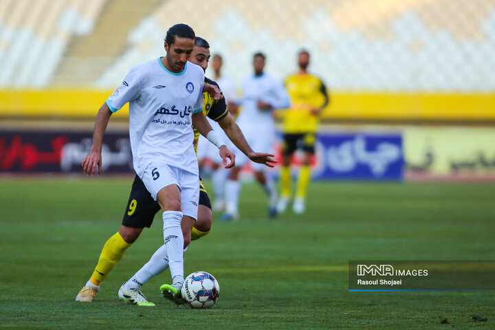 دیدار سپاهان گلگهر سیرجان