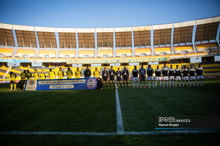 دیدار سپاهان گلگهر سیرجان