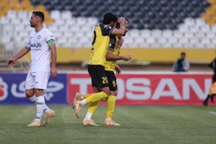 سپاهان ۳- استقلال خوزستان ۱/ بازگشت به ریل پیروزی با شلیک کاوه