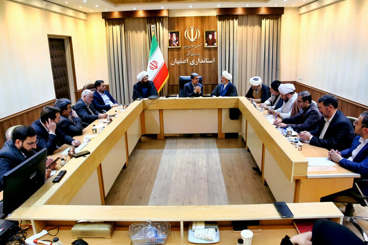 حمایت بی‌قید و شرط استاندار اصفهان از اجرای طرح‌های مولد اشتغال‌ پایدار در غرب استان