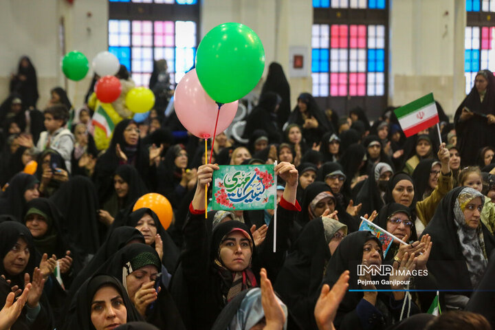 حرکت کاروان عظیم «منتظران ظهور» به جمکران