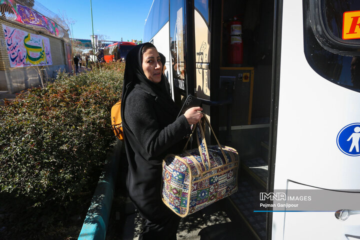 حرکت کاروان عظیم «منتظران ظهور» به جمکران