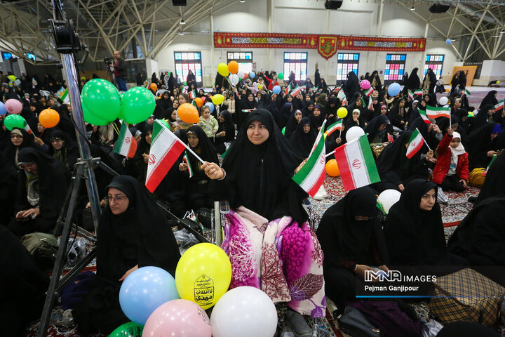حرکت کاروان عظیم «منتظران ظهور» به جمکران
