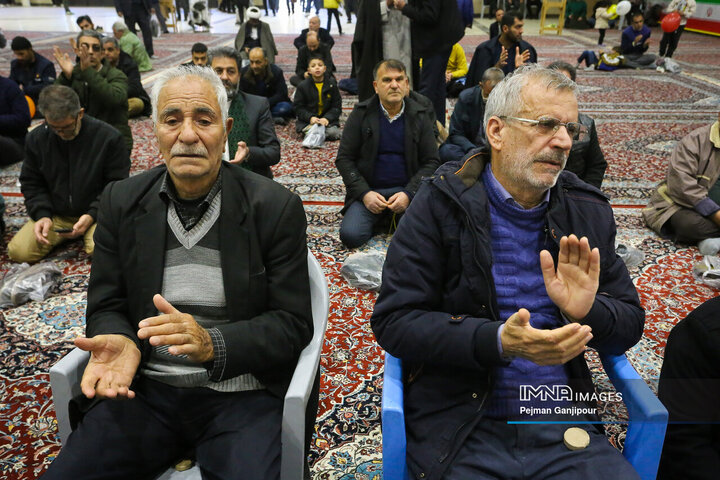 حرکت کاروان عظیم «منتظران ظهور» به جمکران