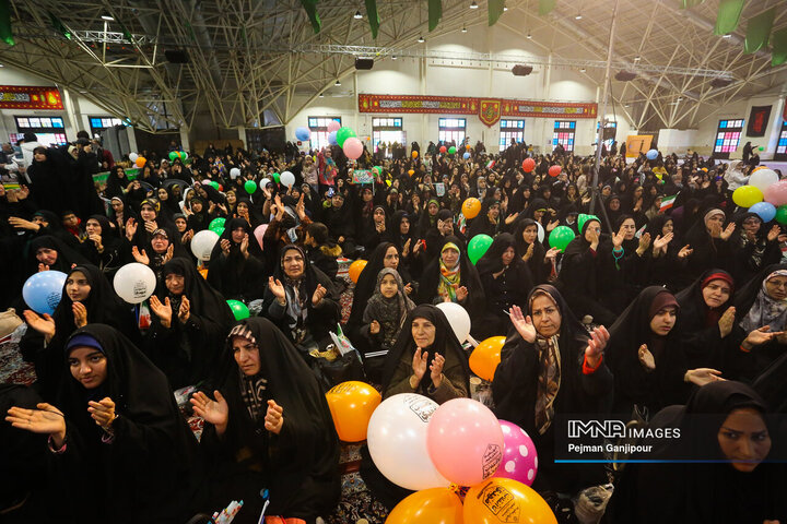 حرکت کاروان عظیم «منتظران ظهور» به جمکران